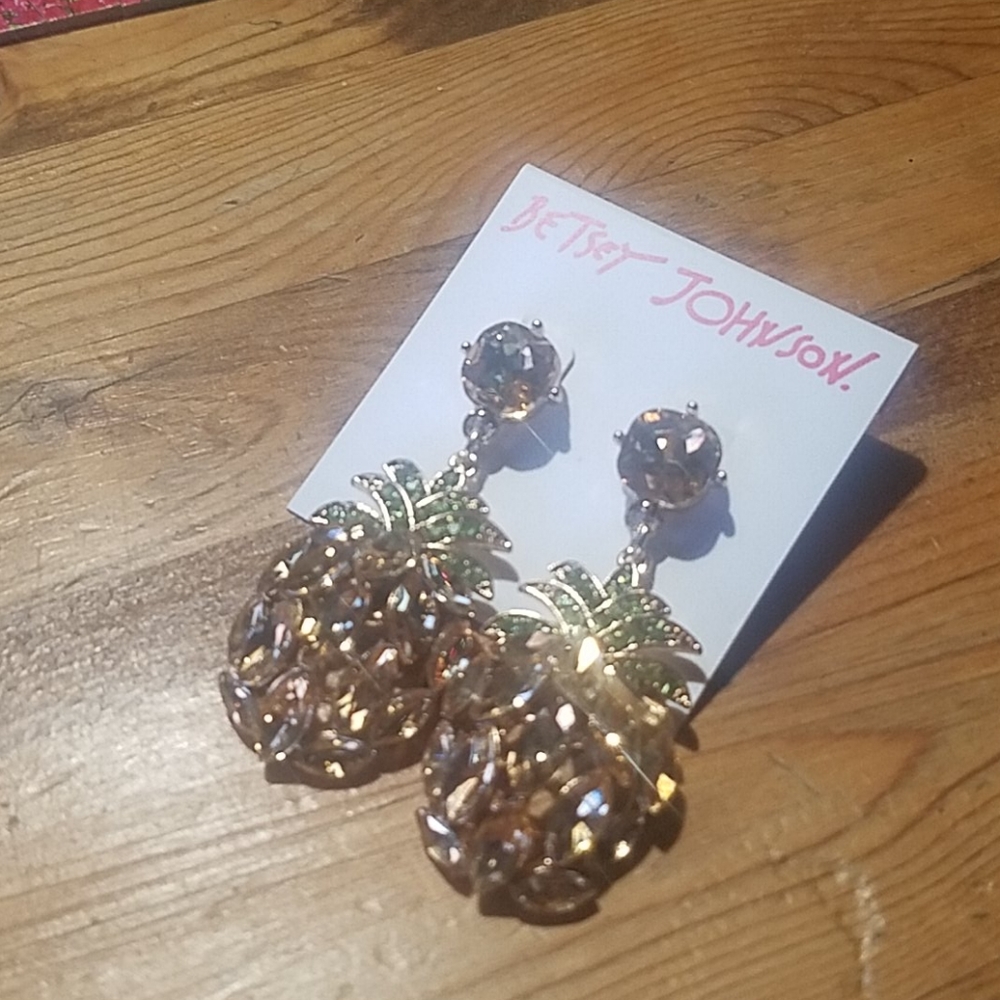 Betsey Johnson pineapple gem earrings - Picture 2 of 7